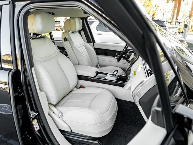 2026 Land Rover Range Rover Autobiography