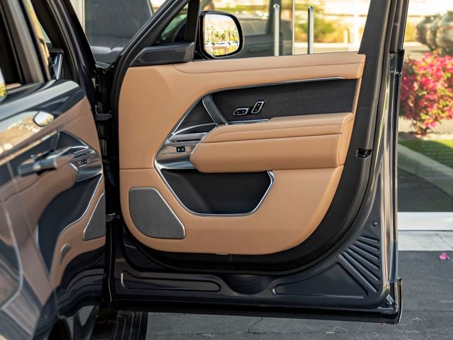 2024 Land Rover Range Rover Autobiography