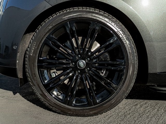 2025 Land Rover Range Rover Autobiography LWB