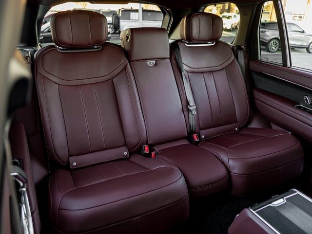 2025 Land Rover Range Rover Autobiography LWB