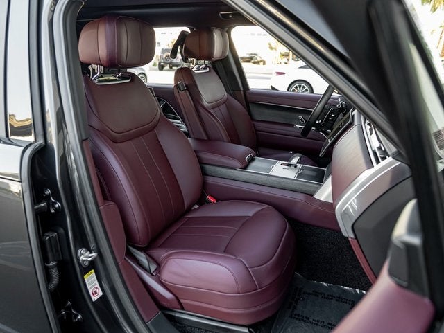 2025 Land Rover Range Rover Autobiography LWB