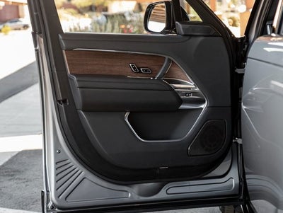 2025 Land Rover Range Rover Autobiography