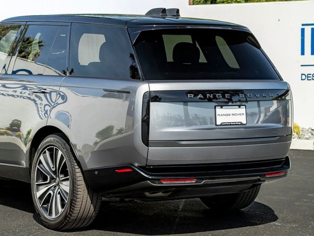 2023 Land Rover Range Rover SE