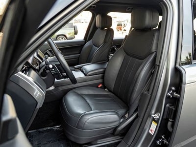 2023 Land Rover Range Rover SE