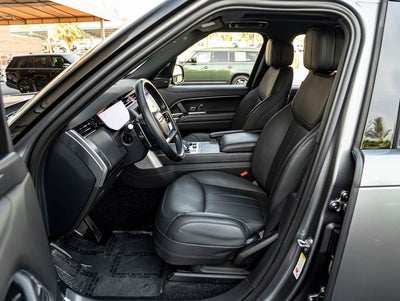 2023 Land Rover Range Rover SE