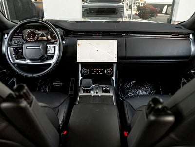 2023 Land Rover Range Rover SE