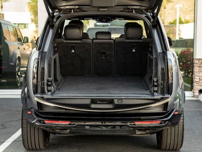 2023 Land Rover Range Rover SE