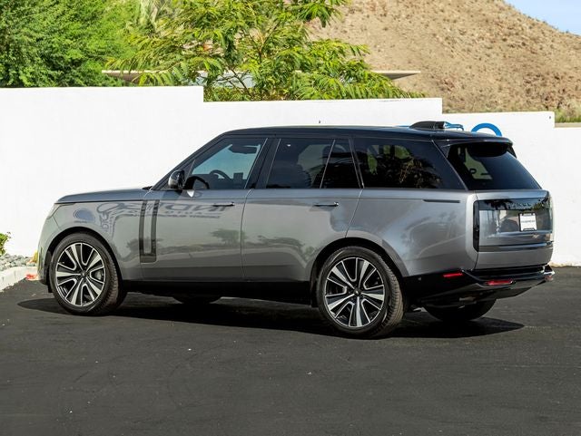 2023 Land Rover Range Rover SE