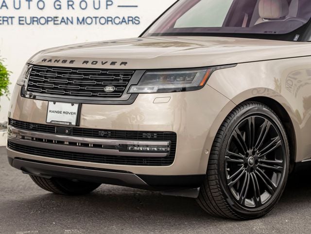 2023 Land Rover Range Rover SE