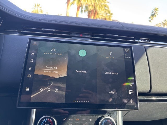 2023 Land Rover Range Rover SE