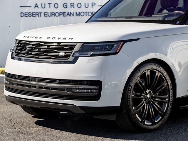 2023 Land Rover Range Rover SE