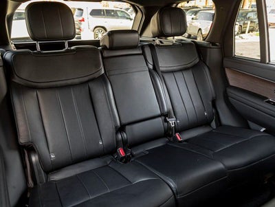 2023 Land Rover Range Rover SE