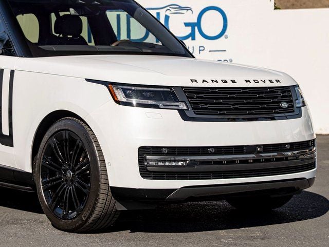 2023 Land Rover Range Rover SE
