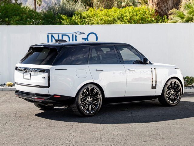 2023 Land Rover Range Rover SE