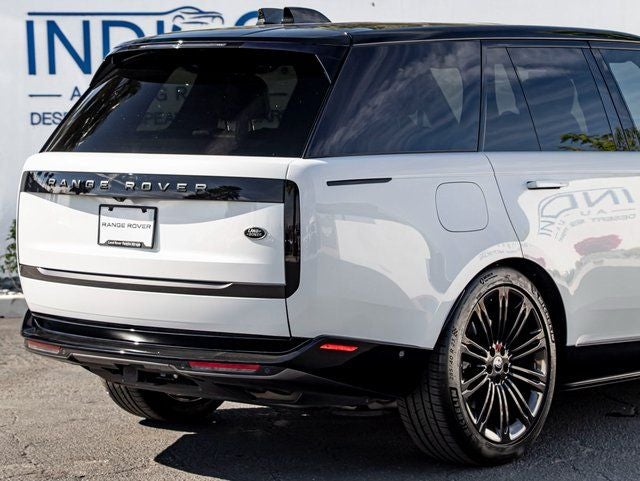 2023 Land Rover Range Rover SE