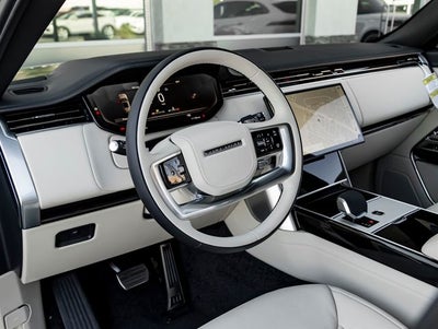 2026 Land Rover Range Rover SE