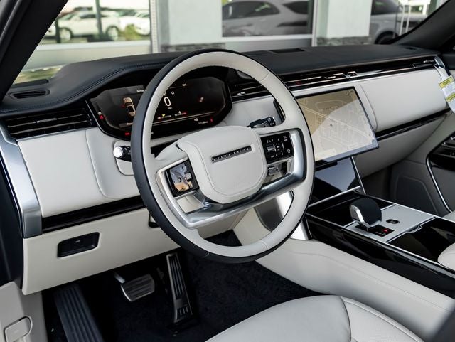 2026 Land Rover Range Rover SE