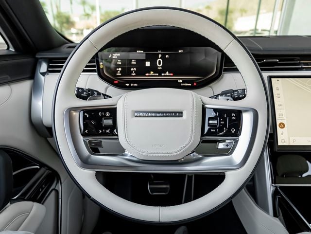 2026 Land Rover Range Rover SE