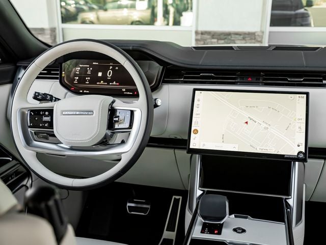 2026 Land Rover Range Rover SE