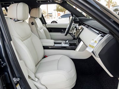 2026 Land Rover Range Rover SE
