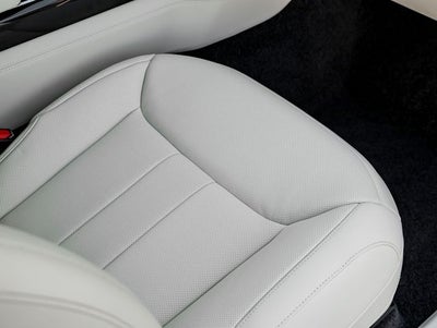 2026 Land Rover Range Rover SE