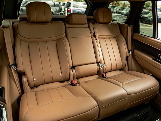 2026 Land Rover Range Rover SE