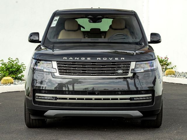 2026 Land Rover Range Rover SE