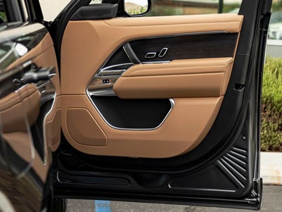 2026 Land Rover Range Rover SE