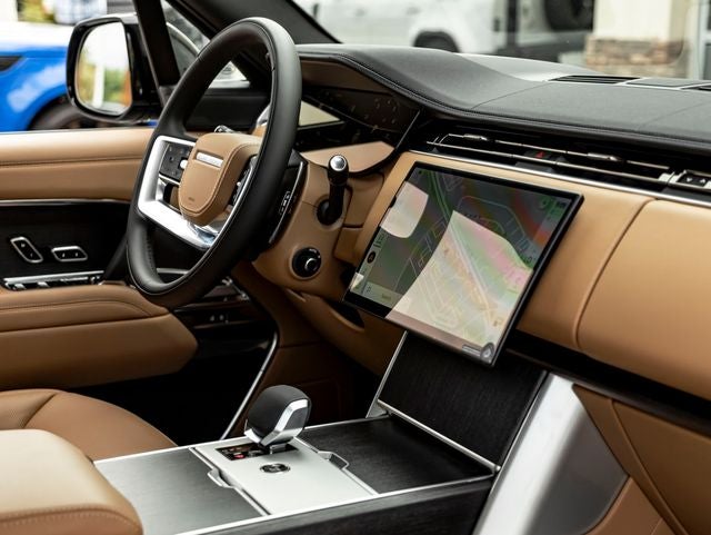 2026 Land Rover Range Rover SE