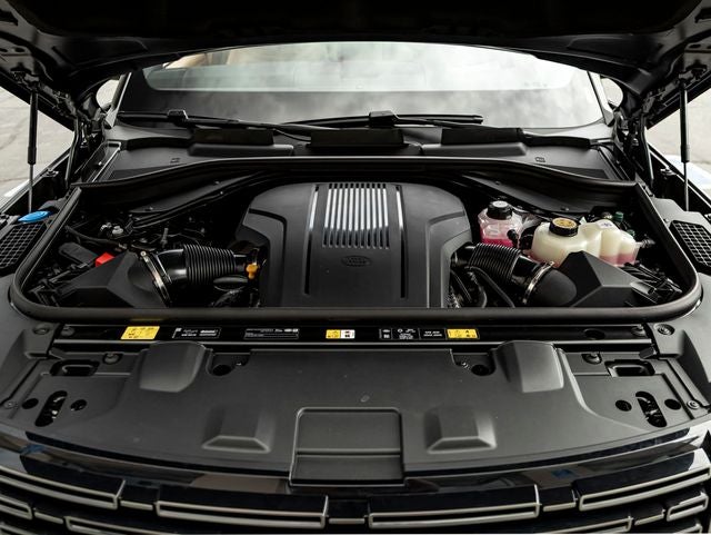 2026 Land Rover Range Rover SE