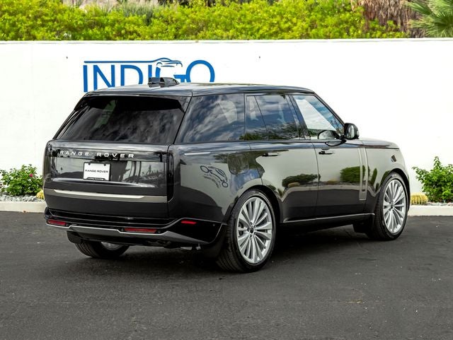 2026 Land Rover Range Rover SE