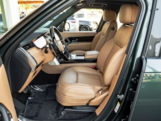 2025 Land Rover Range Rover SE