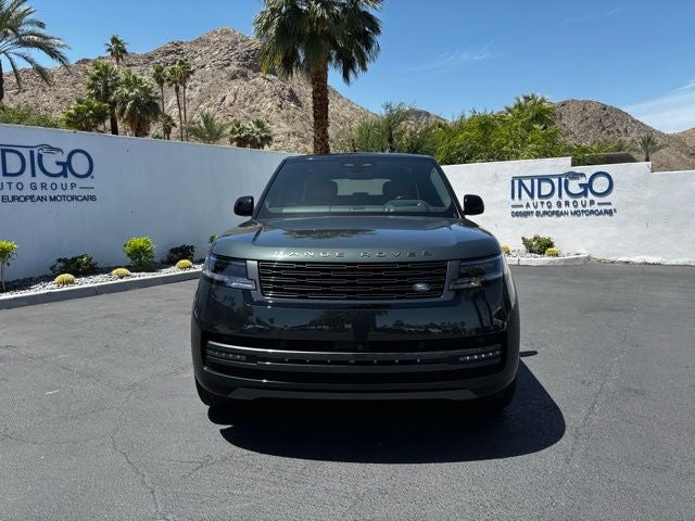 2025 Land Rover Range Rover SE