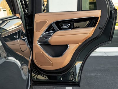 2025 Land Rover Range Rover SE