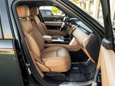 2025 Land Rover Range Rover SE