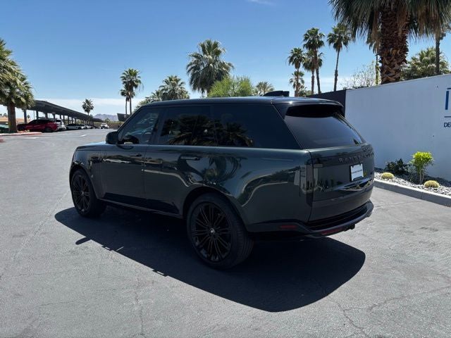 2025 Land Rover Range Rover SE
