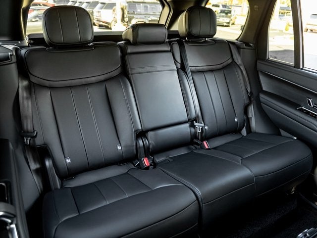 2026 Land Rover Range Rover SE