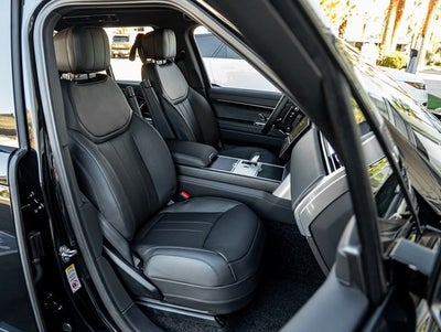 2026 Land Rover Range Rover SE