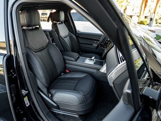 2026 Land Rover Range Rover SE