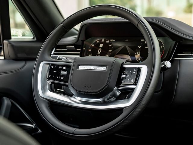 2026 Land Rover Range Rover SE