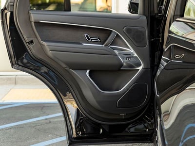 2026 Land Rover Range Rover SE