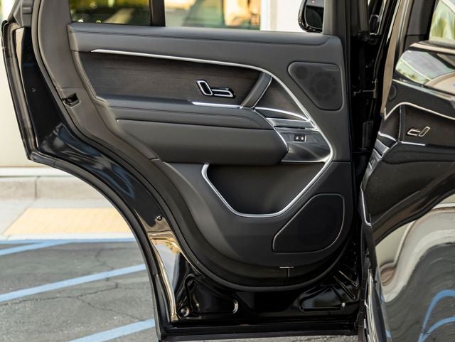 2026 Land Rover Range Rover SE