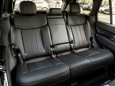 2026 Land Rover Range Rover SE
