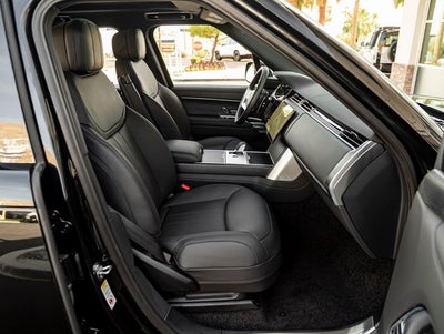 2026 Land Rover Range Rover SE