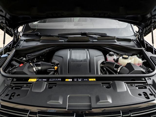 2026 Land Rover Range Rover SE