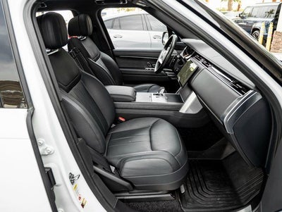 2025 Land Rover Range Rover SE