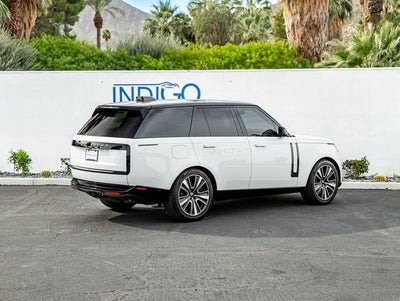 2025 Land Rover Range Rover SE