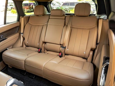 2025 Land Rover Range Rover SE