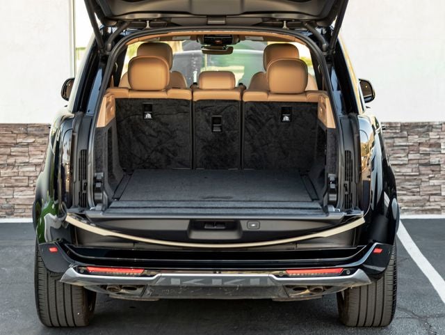 2025 Land Rover Range Rover SE