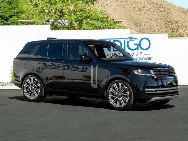 2025 Land Rover Range Rover SE